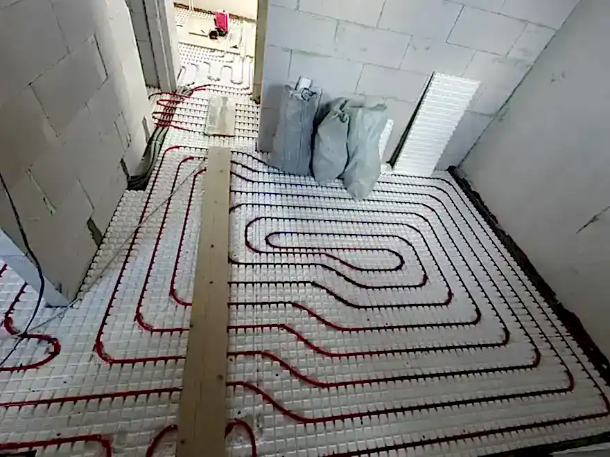 Прокладка труб водяного теплого пола в доме