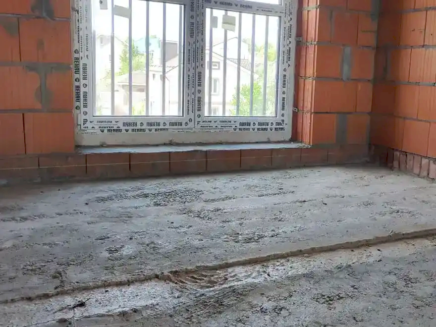 Предварительное выравнивание чернового пола