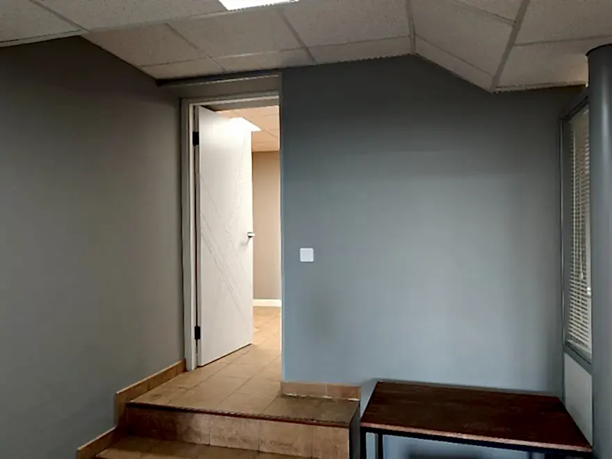 Косметический ремонт офиса